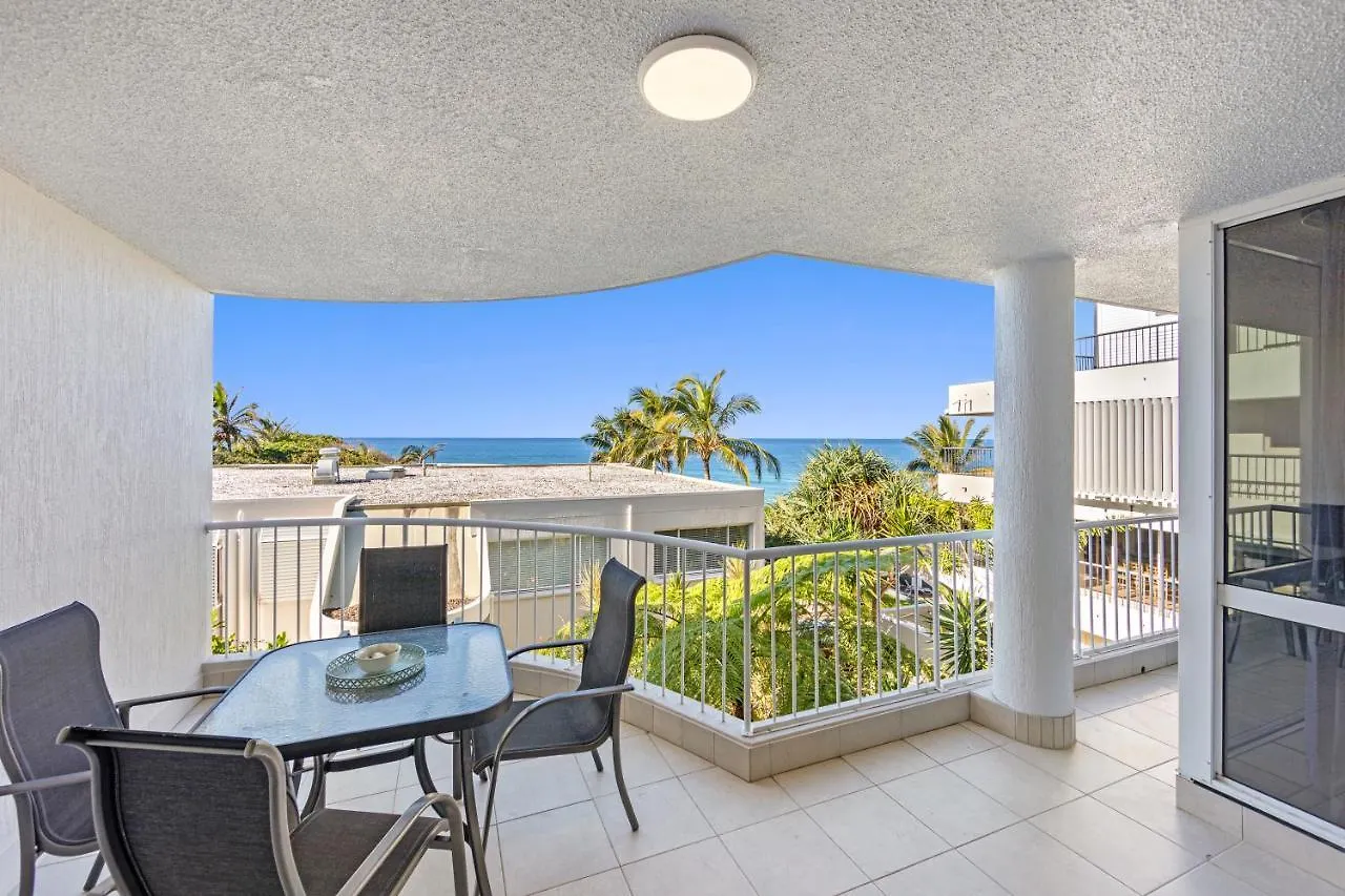 La Mer Sunshine Beachfront Australia