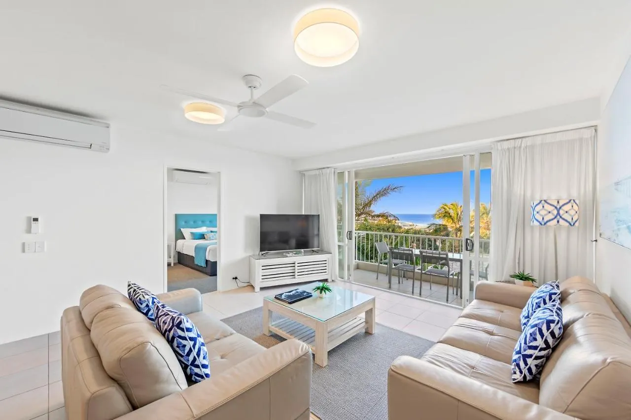 **** Aparthotel La Mer Sunshine Beachfront Australia
